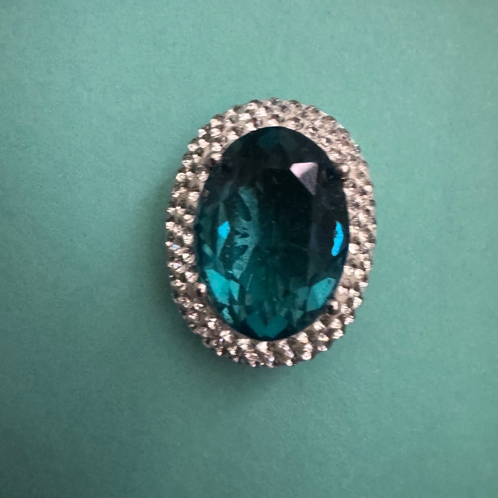 Blue topaz pendant